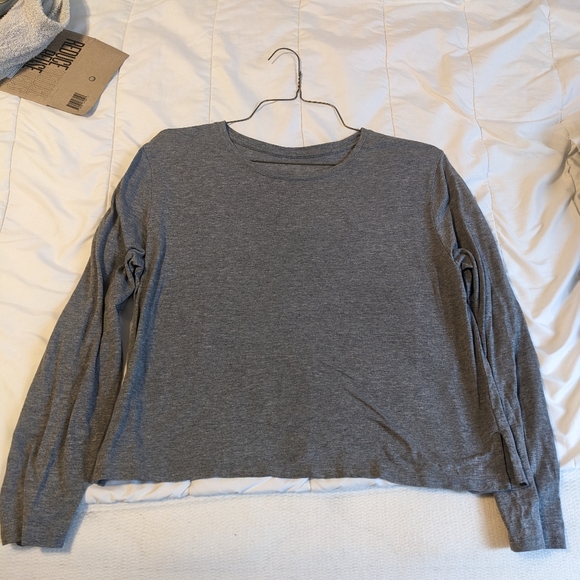 Girlfriend Collective Cropped Long Sleeve Tee - Picture 1 of 2